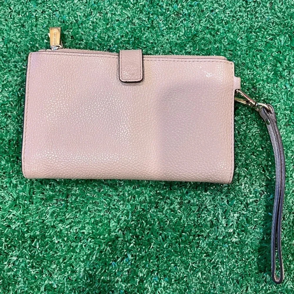 Michael Kors good used